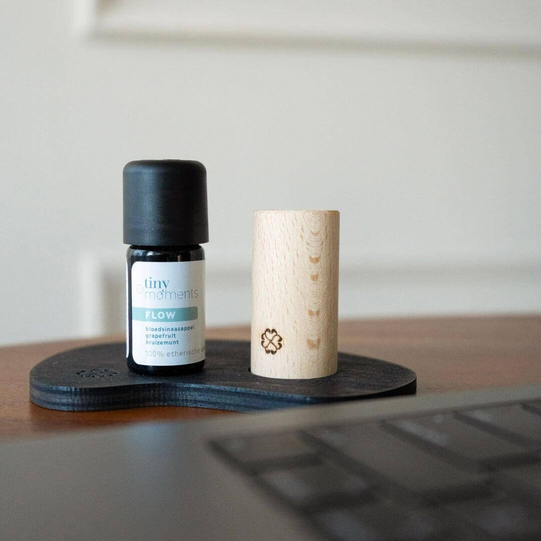 Diffuser Set Flow bij laptop