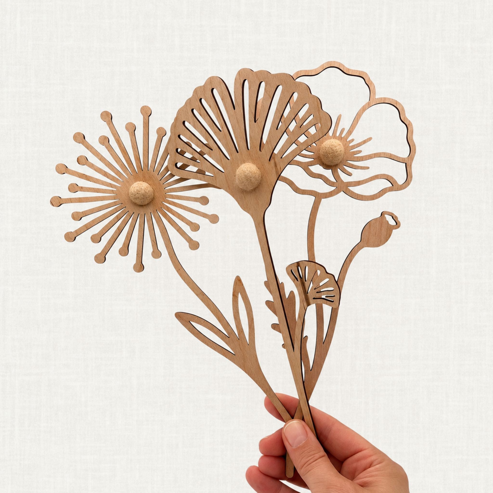 Tiny Moments Geurbloemenset in hand met linnen achtergrond