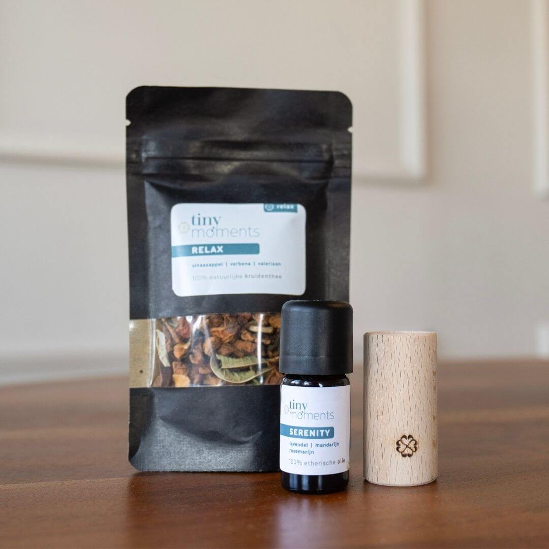 Tiny Moments Giftset Unwind Relax met Kruidenthee Relax en Diffuser Set Serenity